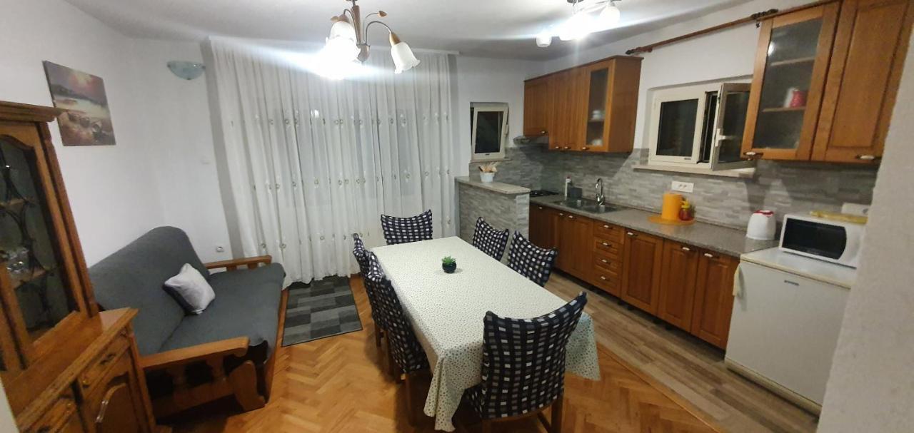 Apartmani Matea Trogir Ngoại thất bức ảnh