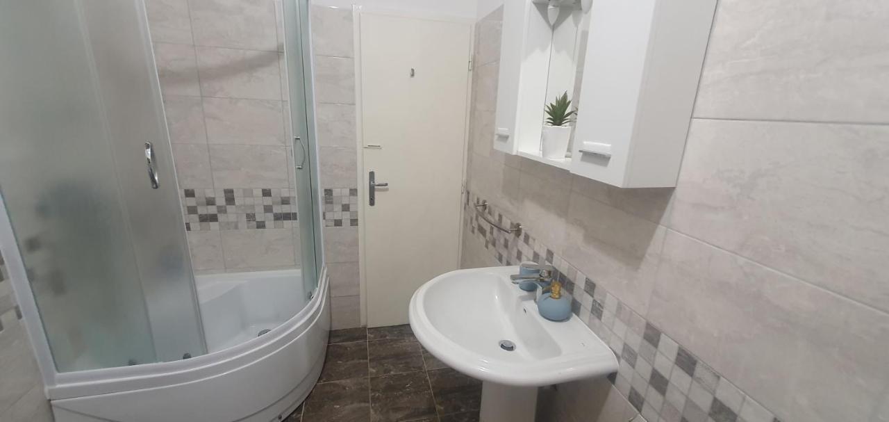 Apartmani Matea Trogir Ngoại thất bức ảnh